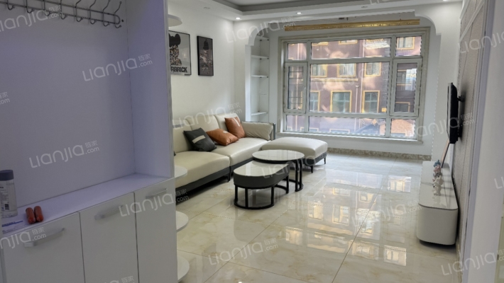 兴泰东郡1期二手房实景图