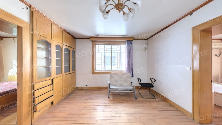 南浦教育新村二手房实景图