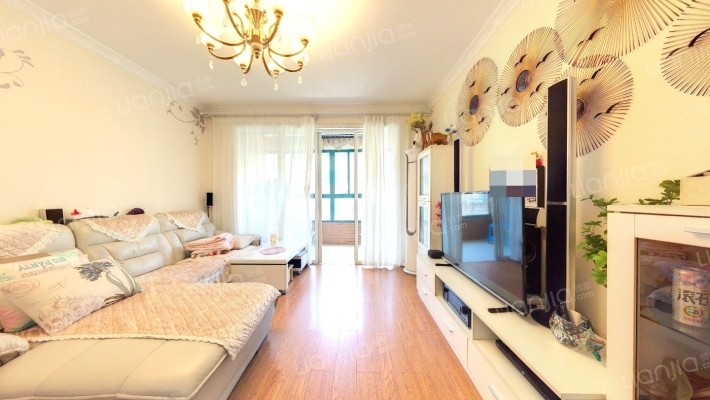 城市之光锦荣苑二手房实景图