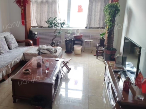 整租·新医路305号 2室1厅 南/北