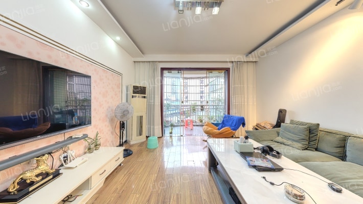 上海大道64号二手房实景图