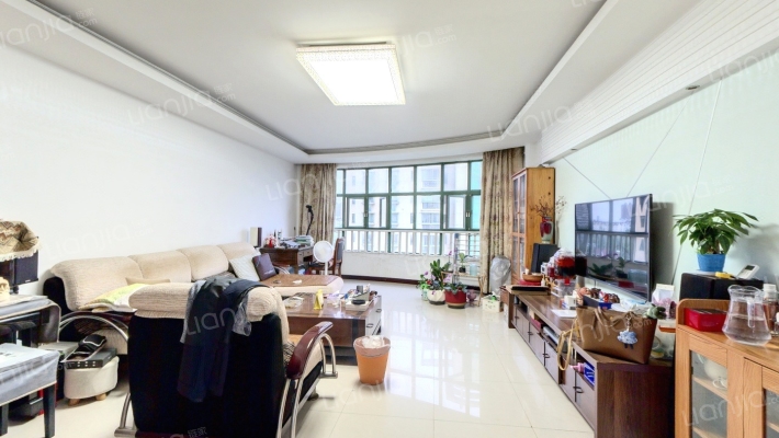 宁静花园二手房实景图