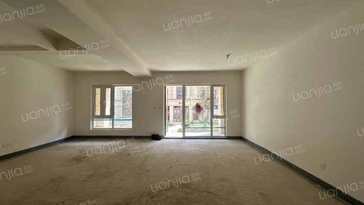 碧桂园·湖光山麓二手房实景图