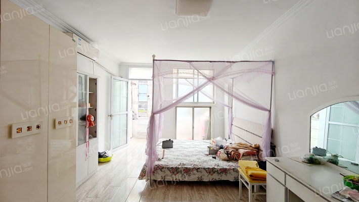 大酒店宿舍二手房实景图