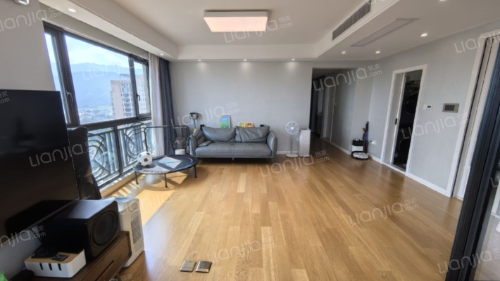 中腾紫荆府二手房实景图