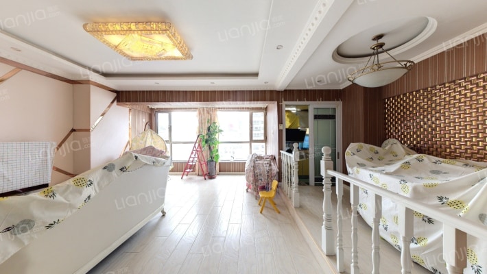 海鸿大厦二手房实景图