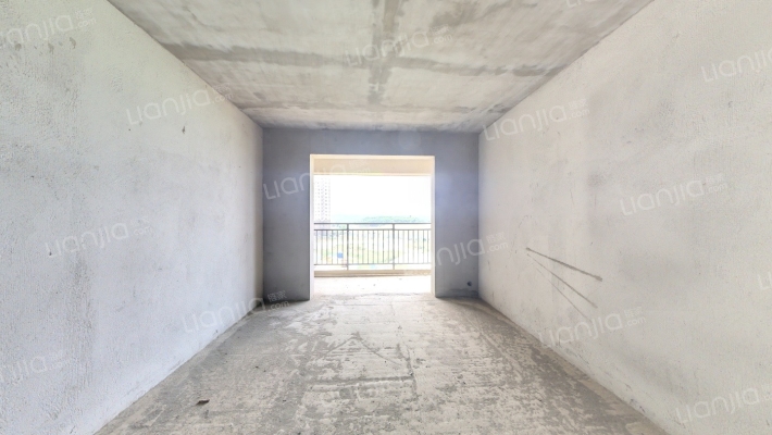 菱湖一品二手房实景图