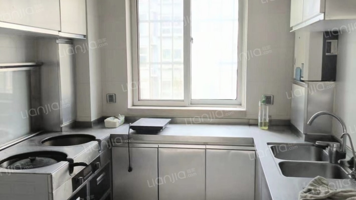 中间楼层   装修好业主真心卖-厨房