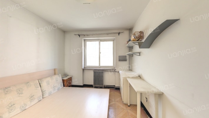 新外大街28号院二手房实景图