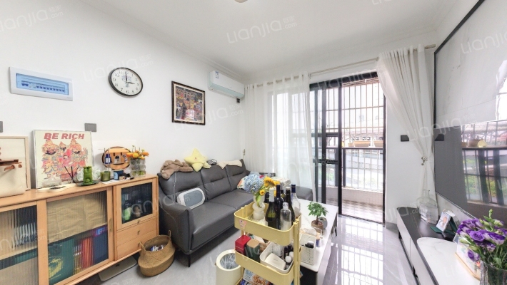 蔚蓝东岸二手房实景图