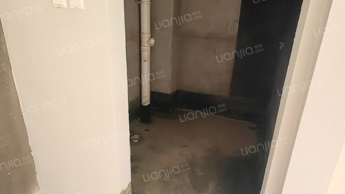 华侨城·城市客厅 3室2厅 南 北-卫生间A