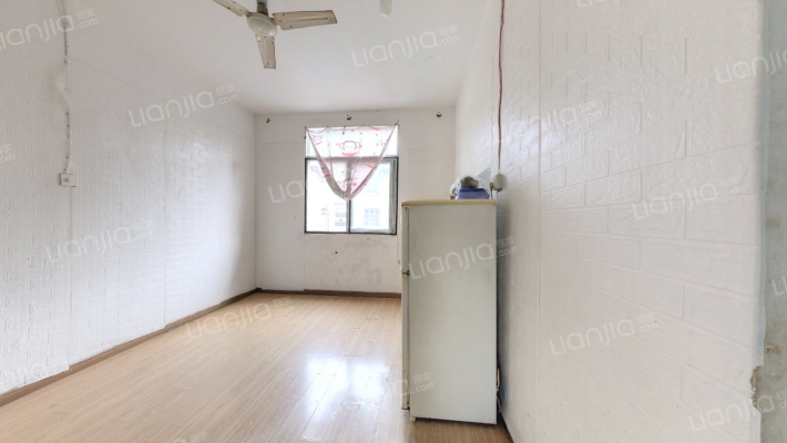 五里井二手房实景图