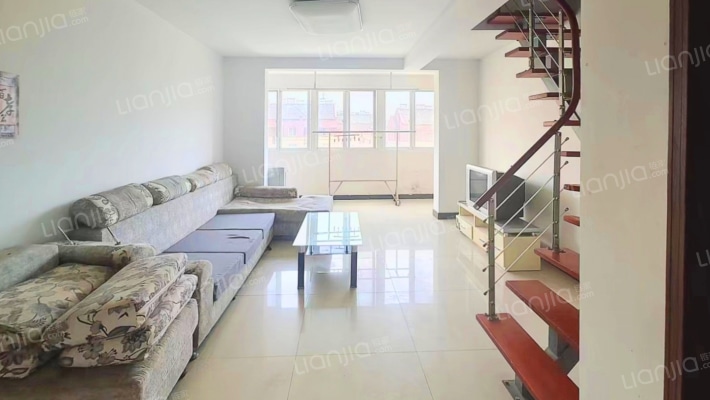 秦淮花苑北区二手房实景图