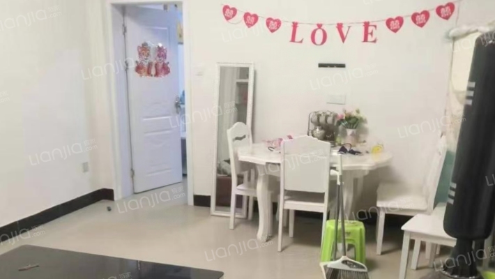 名仕花园二手房实景图