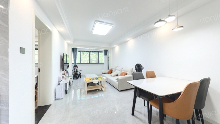 利星公寓二手房实景图