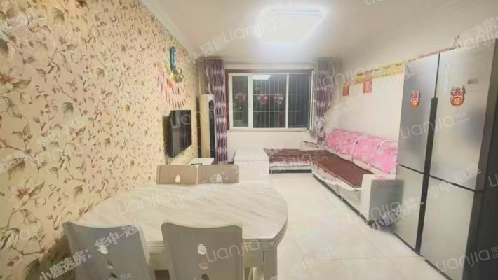 水岸花城 3室2厅 南 北-客厅