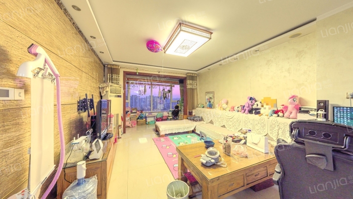 鸿运家园二手房实景图