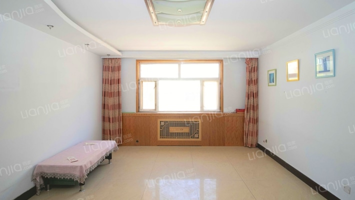 鸿雁花园小区二手房实景图