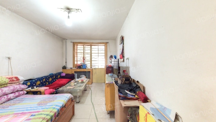 国资物业新兰小区二手房实景图