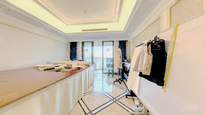 远大中央公园三期二手房实景图