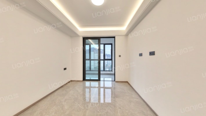 国贸鹭原二手房实景图