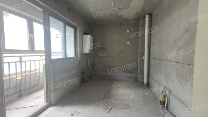 御景园一层带下樾三居室 房本满二-厨房