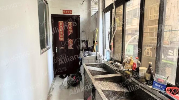 白麒麟公寓二手房实景图