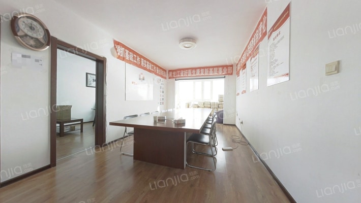 滨江逸品二手房实景图