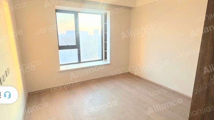 高新区 央企开发 精装交付 集中供暖 南北通透三居-卧室B