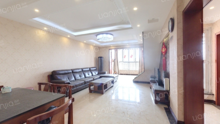 丹郡F区二手房实景图