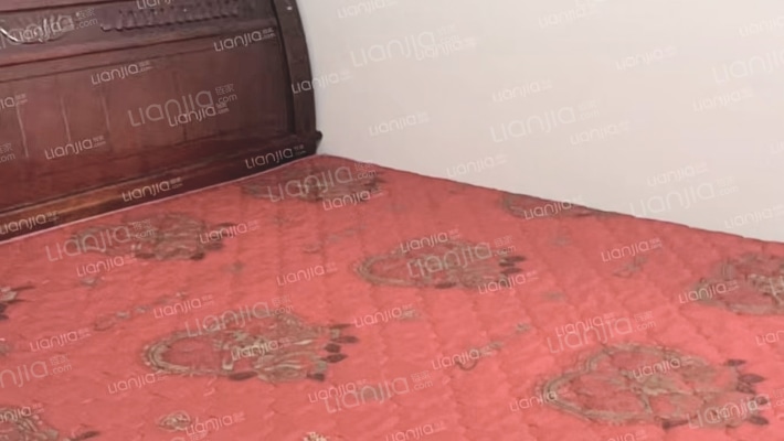 户型方正，电梯房中楼层， 小区环境优美 交通便利-卧室B