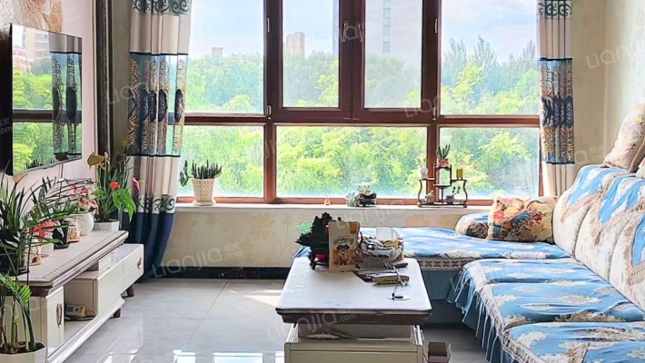 龙汇小区二手房实景图