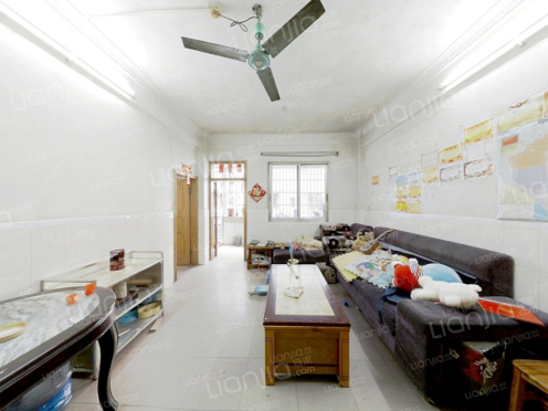 整租·莱茵花园 4室2厅 南