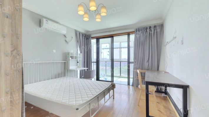 樱源晶舍二手房实景图