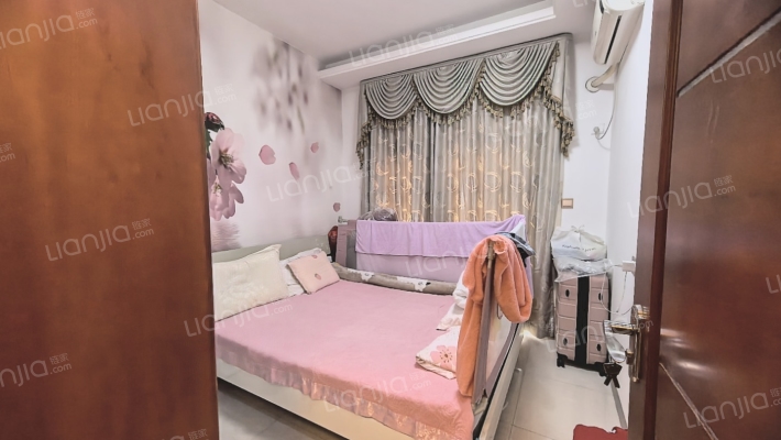中天南国雅苑二手房实景图