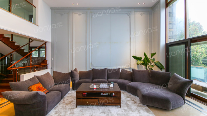 钱隆山庄二手房实景图