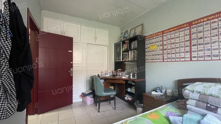 范阳路 铁道部建厂局 中间楼层 全阳两居-卧室B