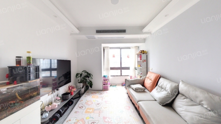 融堃港城小时代二手房实景图