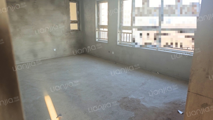 哈达新域二手房实景图