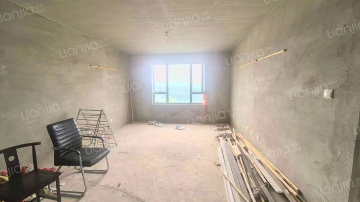 龙域名居二手房实景图