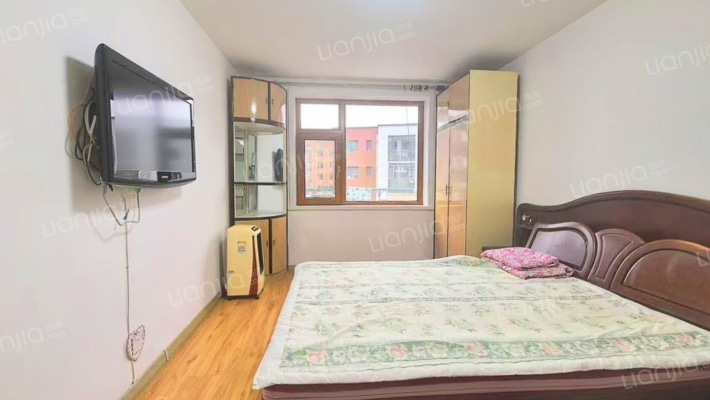 教师楼二手房实景图