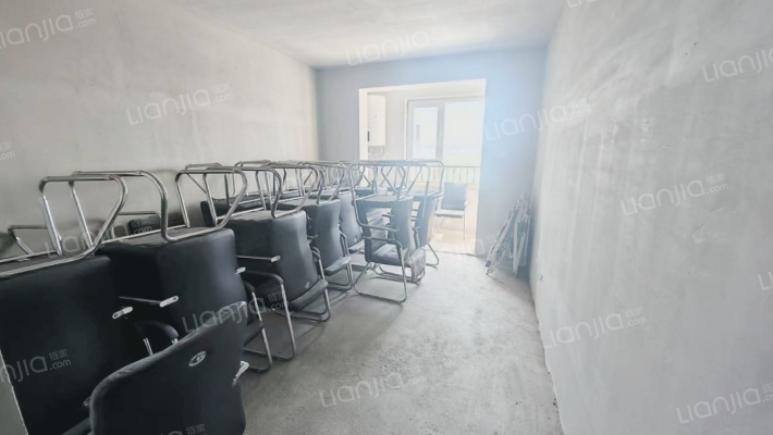 地质嘉园 3室2厅 南 北-卧室C