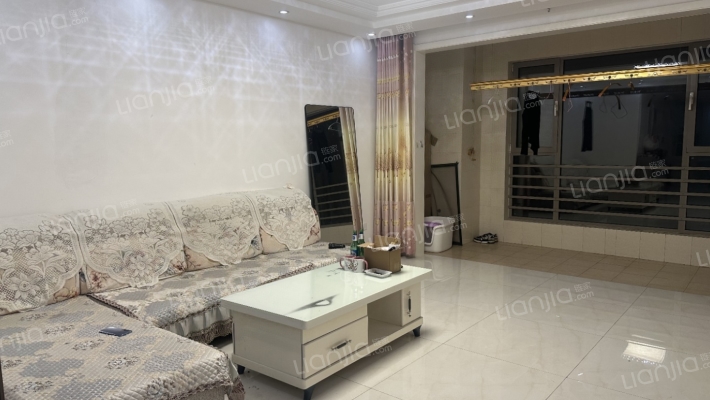 香山小镇二手房实景图