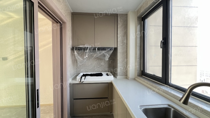 高新区中船涿州府，集中弄暖，央企大社区，全部精装修-厨房