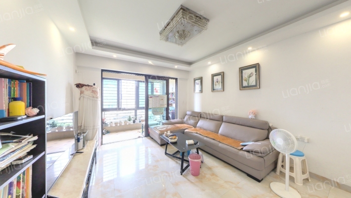 国贸金沙湾二手房实景图