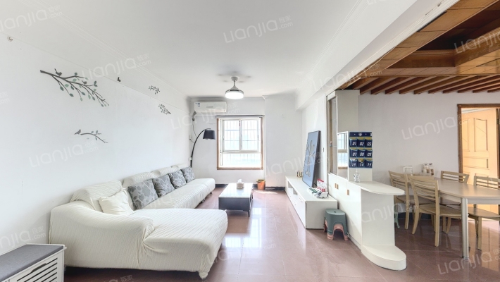 新港东路80号大院二手房实景图