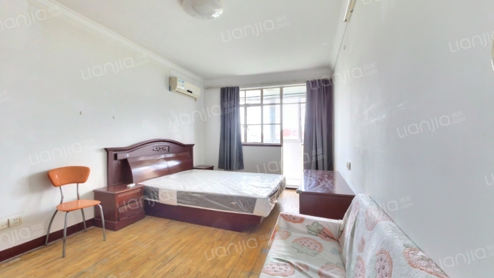 新泾二村二手房实景图