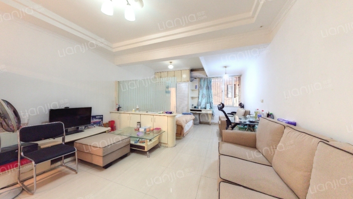 康定大厦二手房实景图