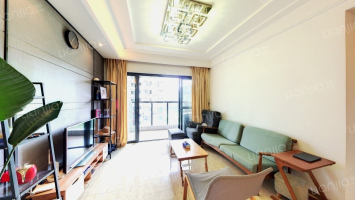 越秀岭南山畔二手房实景图