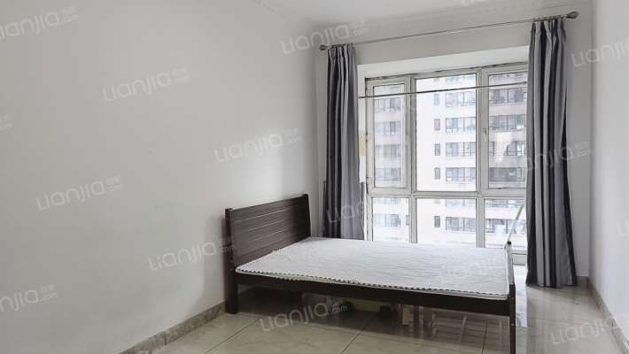 新龙城C2区二手房实景图